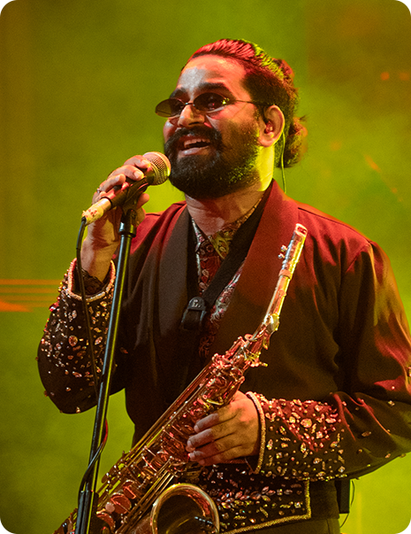 Swaraag Shayari Live Performance